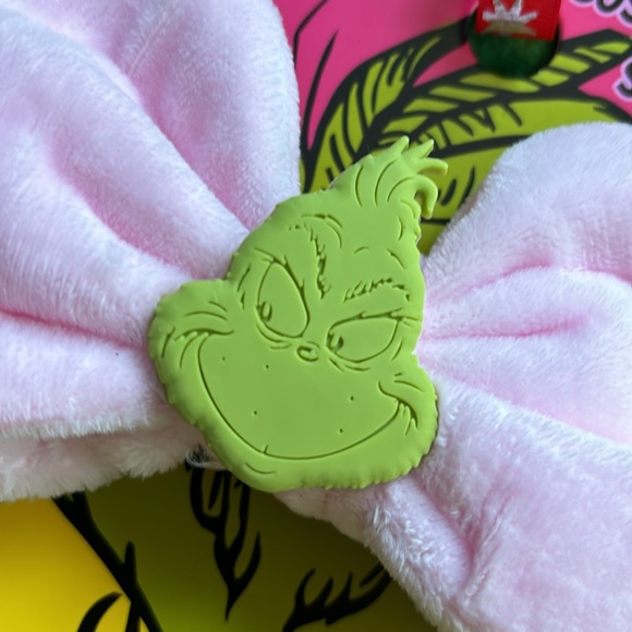 Grinch Cosmetic Headband - Picture 3 of 5